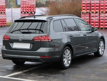 Volkswagen Golf VII Variant Facelifting 1.6 TDI-CR DPF BMT 115KM 2018 VW Golf 1.6 TDI, Automat, Navi, Klima, zdjęcie 4
