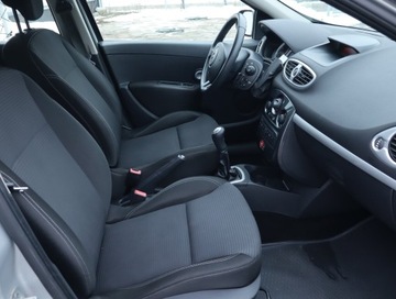 Renault Clio III Hatchback 5d Phase II 1.5 dCi 75KM 2012 Renault Clio 1.5 dCi, Salon Polska, Klima, zdjęcie 8