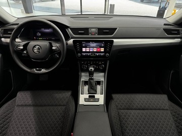 Skoda Superb III Kombi Plug-In Hybrid 1.4 TSI Plug-In-Hybrid 218KM 2022 Skoda Superb Ambition Plug In / 1 właściciel / Sal, zdjęcie 12