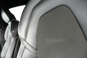 Volvo XC60 II Crossover D4 190KM 2018 Volvo XC 60 R-DESIGN 2.0 D4 190KM 4×4 AWD Salon Polska Finansowanie FV 23%, zdjęcie 18