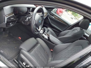 BMW Seria 5 G90-91 2023 BMW Seria 5 540i xDrive 2023 3.0l 3.0 Benzyna 335KM, zdjęcie 9