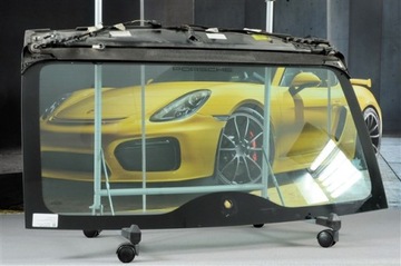 PORSCHE 955 CAYENNE SKLO (OKNO) ZADNÍ ZELENÁ ANTÉNA