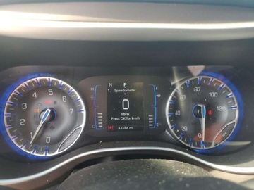 Chrysler Voyager V 2022 Chrysler Voyager LX 2022 3.6l 3.6 Benzyna 287KM, zdjęcie 9