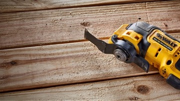 МНОГОФУНКЦИОНАЛЬНЫЙ ИНСТРУМЕНТ DEWALT 12 В DCS353NT