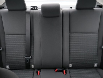 Toyota Corolla XI Sedan Facelifting 1,33 Dual VVT-i 99KM 2017 Toyota Corolla 1.3 Dual VVT-i, Salon Polska, zdjęcie 9