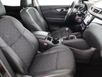 Nissan Qashqai II Crossover 1.2 DIG-T 115KM 2016 Nissan Qashqai 1.2 DIG-T, Salon Polska, Skóra, zdjęcie 8