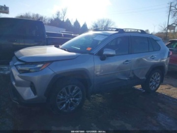 Toyota RAV4 V 2023 Toyota RAV4 Limited 2023 2.5 Benzyna 203KM, zdjęcie 2