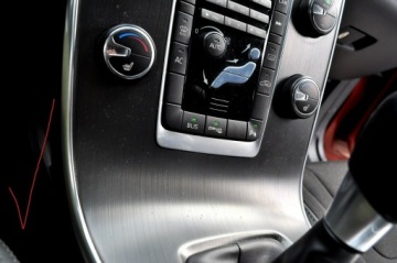 Volvo V60 I Kombi 1.6 T4 180KM 2012 Volvo V60 T4 Benzyna 180Km Xenon Ledy Skóra Navi, zdjęcie 28