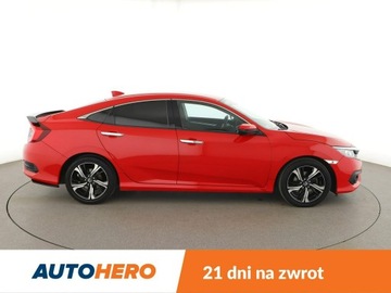 Honda Civic X Sedan 4d 1.5 VTEC Turbo 182KM 2017 Honda Civic Automat Navi Kamera cofania, zdjęcie 8