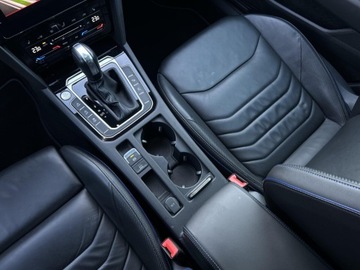 Volkswagen Arteon Shooting Brake R 2.0 TSI 320KM 2023 Volkswagen Arteon Shooting Brake Hak! Panorama!Dyn, zdjęcie 20