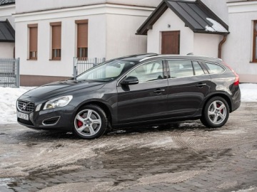 Volvo V60 I Kombi 1.6 T4 180KM 2012 Volvo V60 1.6T 180KM Summum ! Full Opcja Super !, zdjęcie 12