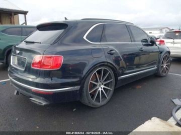 Bentley Bentayga 2017 Bentley Bentayga 2017 6.0l 6.0 Benzyna 600KM, zdjęcie 5