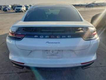 Porsche Panamera II Liftback 3.0 330KM 2018 Porsche Panamera 2018r. Panamera 4, 3.0L 3.0 Benzyna 330KM, zdjęcie 5