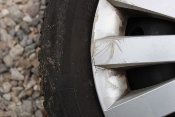 PEUGEOT 207 KOLA ZIMNÍ KOMPLET 15'' OCELOVÉ HANKOOK