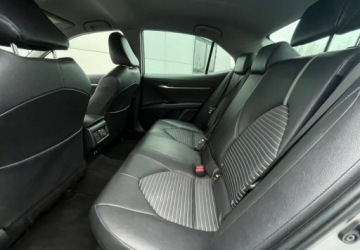 Toyota Camry IX Sedan 2.5 Hybrid Dynamic Force 218KM 2021 Toyota Camry Salon Polska Automat Navi Kamera Led 1 Wlasciciel FV23, zdjęcie 14