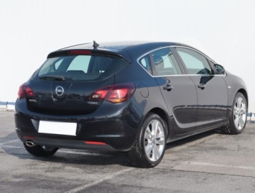 Opel Astra J 2010 Opel Astra 1.4 T, Navi, Xenon, Klima, Klimatronic, zdjęcie 4