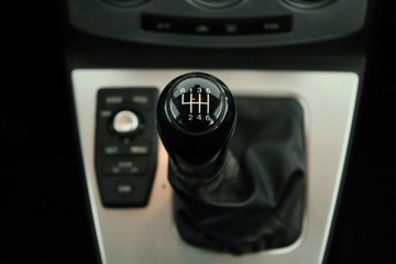 Mazda 5 I 2.0 MZR-CD 143KM 2006 Mazda 5 2.0 CD, 7 miejsc, Klima, Klimatronic,ALU, zdjęcie 17