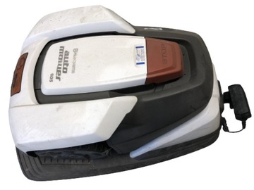 KOSIARKA ROBOT KOSZĄCY HUSQVARNA AUTOMOWER 305