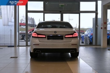 BMW Seria 5 G30-G31 Limuzyna 518d 150KM 2020 BMW Seria 5 518dFV23Adaptacyjne Reflektory LEDPrzyciemniane Szyby 2.0, zdjęcie 19