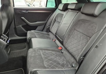 Skoda Superb III Kombi Plug-In Hybrid 1.4 TSI Plug-In-Hybrid 218KM 2021 Skoda Superb 1.4IV 218KM Plug-in Hybrid DSG SportlinePakiety Bezwypadek Al, zdjęcie 13