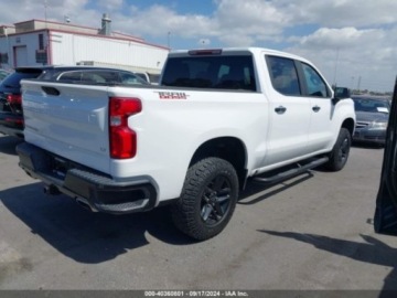 Chevrolet Silverado II 2019 Chevrolet Silverado 1500 lt trail boss, 2019r., 4x4, 5.3L 5.3 Benzyna 355KM, zdjęcie 2
