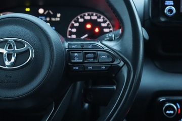 Toyota Yaris IV 2021 Toyota Yaris 1.5 Hybrid, Salon Polska, Serwis ASO, zdjęcie 16