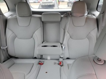 Jeep Cherokee V 2021 Jeep Cherokee 2021r., Latitude, od ubezpieczalni 3.2 Benzyna 271KM, zdjęcie 8