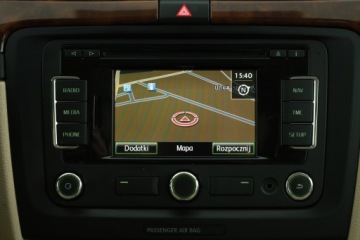 Skoda Superb II Sedan Facelifting 2.0 TDI CR DPF  140KM 2014 Skoda Superb 2.0 TDI, Salon Polska, 1. Właściciel, zdjęcie 15