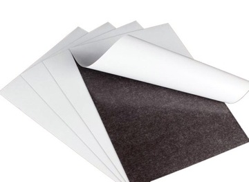 FOLIA MAGNETYCZNA CZARNA, SAMOPRZYLEPNA, A4 Z KLEJEM 1 mm HUNTER - 5 SZT