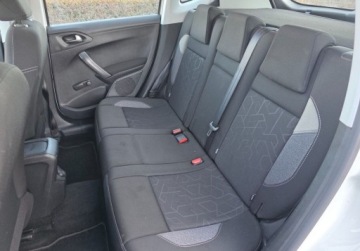 Peugeot 2008 I SUV Facelifting 1.2 PureTech 82KM 2017 Peugeot 2008 Peugeot 2008 1.2 Access Pierwszy Wlasciciel 1.2 82KM, zdjęcie 18
