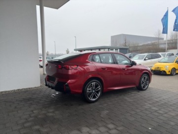 BMW X2 U10 2025 BMW X2 sDrive20i Sport Suv 1.5 (170KM) 2025, zdjęcie 3