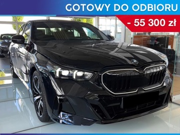 BMW Seria 5 G60-61 Touring 2.0 520d 197KM 2024 BMW Seria 5 520d xDrive Sport Sedan 2.0 (197KM) 2024