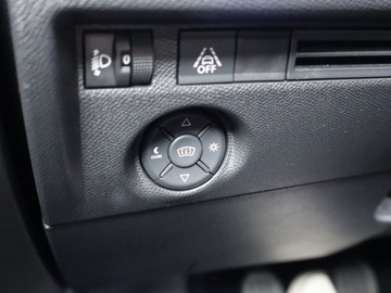 Citroen C4 III SUV 1.2 PureTech 130KM 2021 Citroen C4 1.2 PureTech, Salon Polska, Serwis ASO, zdjęcie 21