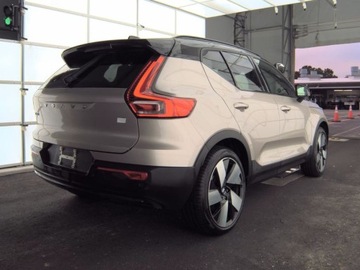 Volvo XC40 2024 Volvo XC 40 Recharge Pure 2024 Elektryczny 405KM, zdjęcie 4