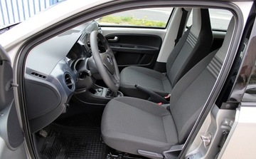 Volkswagen up! Hatchback 5d Facelifting 1.0 75KM 2017 Volkswagen up Bezwypadkowy Wyposazony 5 Drzwi Benzyna 75KM, zdjęcie 12