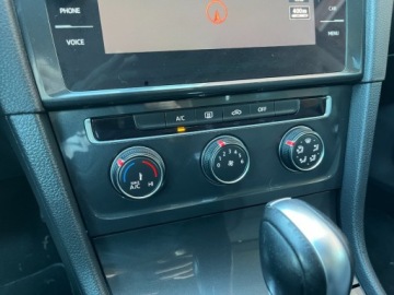 Volkswagen Golf VII Hatchback 3d Facelifting 2.0 TDI 150KM 2019 Volkswagen Golf 2.0 diesel 150 KM automat zadbany niski przebieg zami, zdjęcie 23