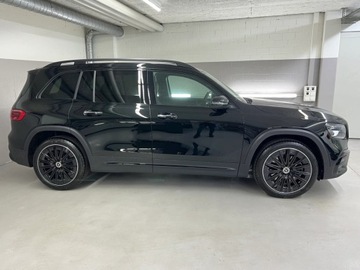 Mercedes GLB SUV Facelifting 2.0 220 190KM 2025 MERCEDES-BENZ GLB 220 4-Matic AMG Line 2.0 (190KM) 2025, zdjęcie 2