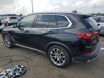 BMW X5 G05 2022 BMW X5 xdrive40i, 2022r., 4x4, 3.0L 3.0 Benzyna 335KM, zdjęcie 3
