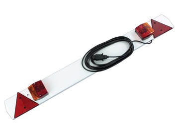 ZESTAW LAMP TYLNYCH NA BELCE Z OŚ.389
