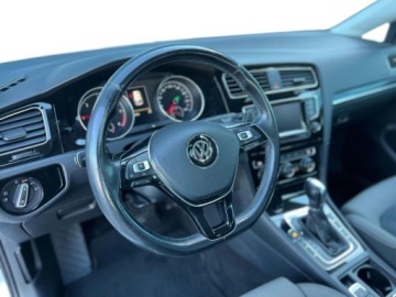 Volkswagen Golf VII Variant 1.6 TDI BlueMotion Technology 110KM 2014 Volkswagen Golf 1.6 Diesel 110KM, zdjęcie 9