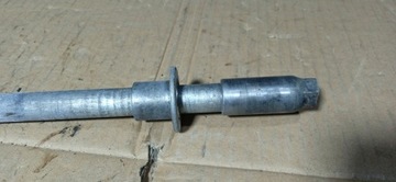 SUZUKI GSF 400 BANDIT ось ось болт колеса передняя передняя втулка