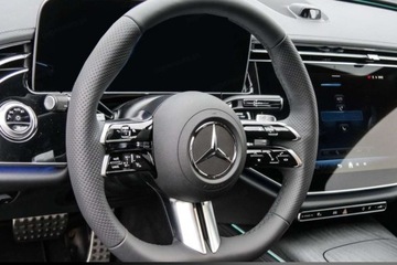Mercedes Klasa E W214 Sedan Plug-In 2.0 300de 313KM 2023 Mercedes-Benz Klasa 300 e 4-Matic AMG Sedan 2.0 (313KM) 2023, zdjęcie 4