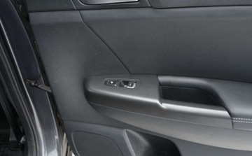 Kia Sportage III SUV Facelifting 1.7 CRDi 115KM 2016 Kia Sportage 1,7 CRDI 115 KM BI-Xenon Nawigacja Kamera asystent 1.7 Diesel, zdjęcie 33