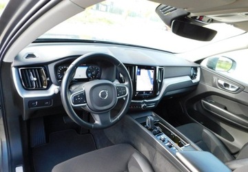 Volvo XC60 II Crossover T5 250KM 2020 Volvo XC 60 z Gwarancja Bezwypadkowy Model 2021r 2.0 Benzyna 250KM, zdjęcie 32