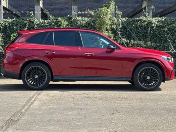 Mercedes GLC C254/X254 Coupe 2.0 220d 197KM 2025 MERCEDES-BENZ GLC 220 d 4-Matic AMG Line 2.0 (197KM) 2025, zdjęcie 3