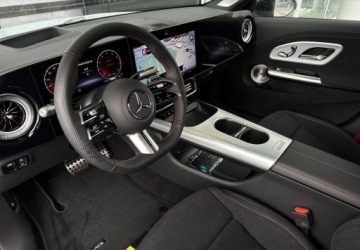 Mercedes CLA C118/X118 2025 Mercedes-Benz CLA 200 nowy model pojazd demonstracyjny 1.5 Benzyna 163KM, zdjęcie 9