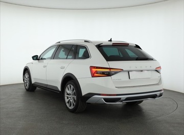 Skoda Superb III Scout 2.0 TDI 190KM 2019 Skoda Superb 2.0 TDI, Salon Polska, Serwis ASO, zdjęcie 3