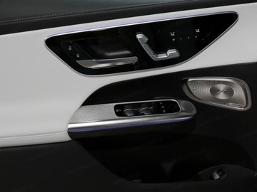 Mercedes GLC C254/X254 2025 MERCEDES-BENZ GLC 300 e 4-Matic AMG Line 2.0 (360KM) 2025, zdjęcie 9