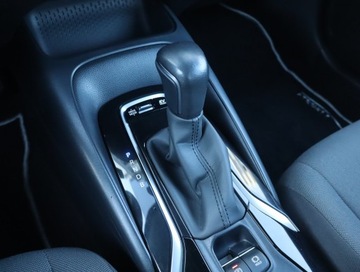 Toyota Corolla XII Sedan 1.8 Hybrid 122KM 2022 Toyota Corolla 1.8 Hybrid, Salon Polska, zdjęcie 11