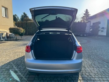 Audi A3 8P Hatchback 3d 1.2 TFSI 105KM 2010 Audi A3 Sportback Audi A3 8P 1.2 1.2 Benzyna 105KM Serwisowana, zdjęcie 22